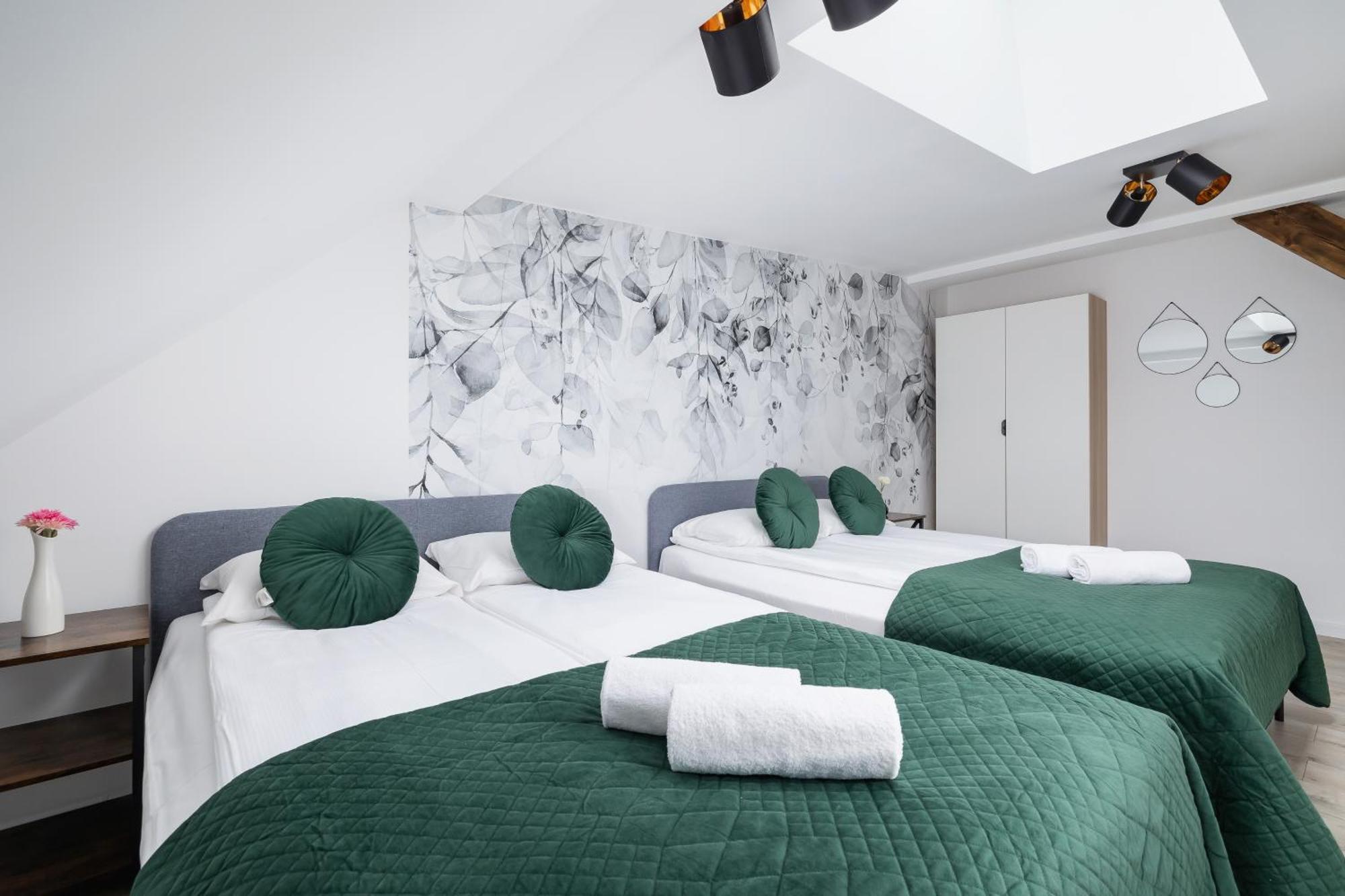 Cosy Apartments Kosciuszki Near The Main Train Station By Noclegi Renters Katowice Exterior photo